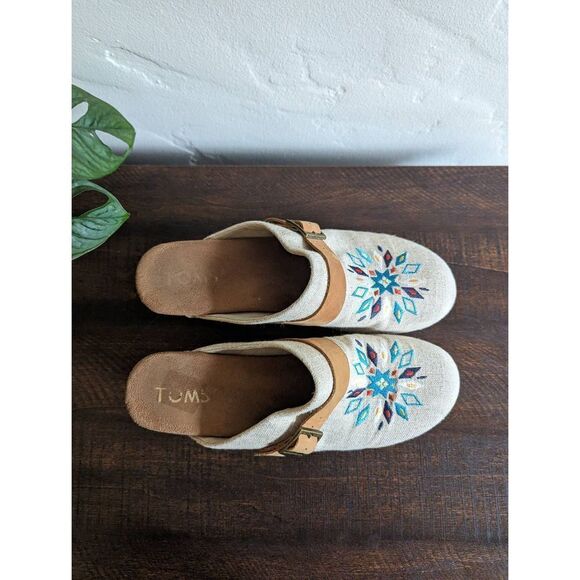 Toms Elisa Canvas Embroidered Wooden Heeled Clog Shoes - Size 9.5 - Picture 6 of 11